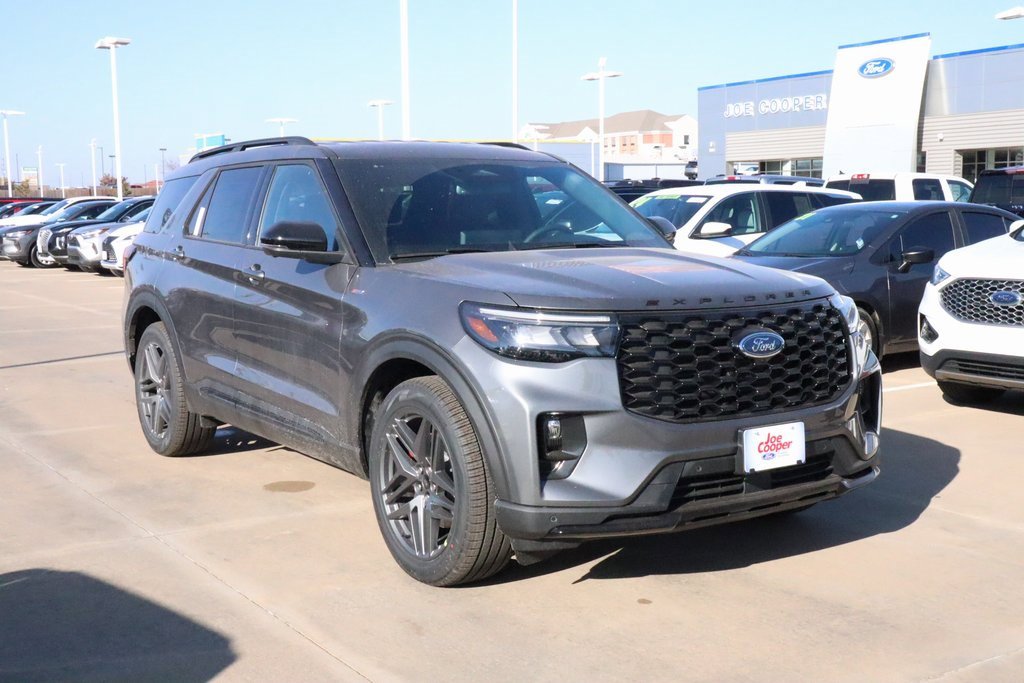 New 2026 Ford Explorer ST-Line w/ ST-Line Street Pack
