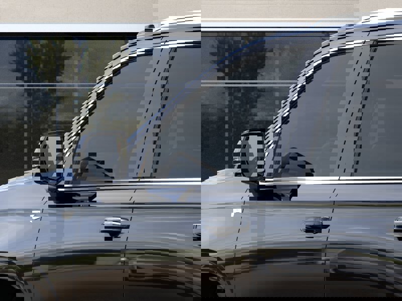 New 2026 Cadillac Escalade Luxury w/ Touring Package AWD/4WD image 36