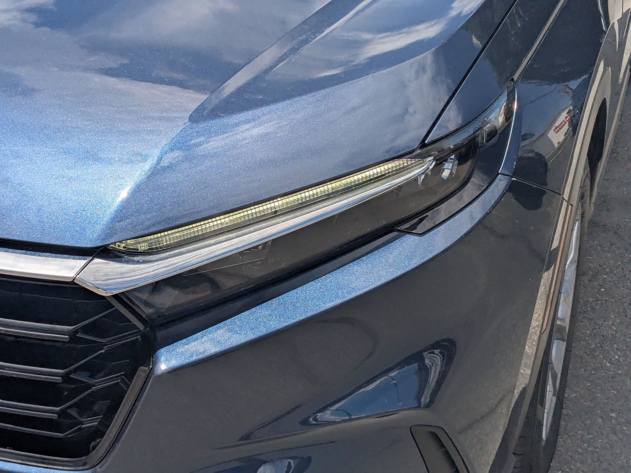 Used 2025 Honda CR-V EX-L image 14