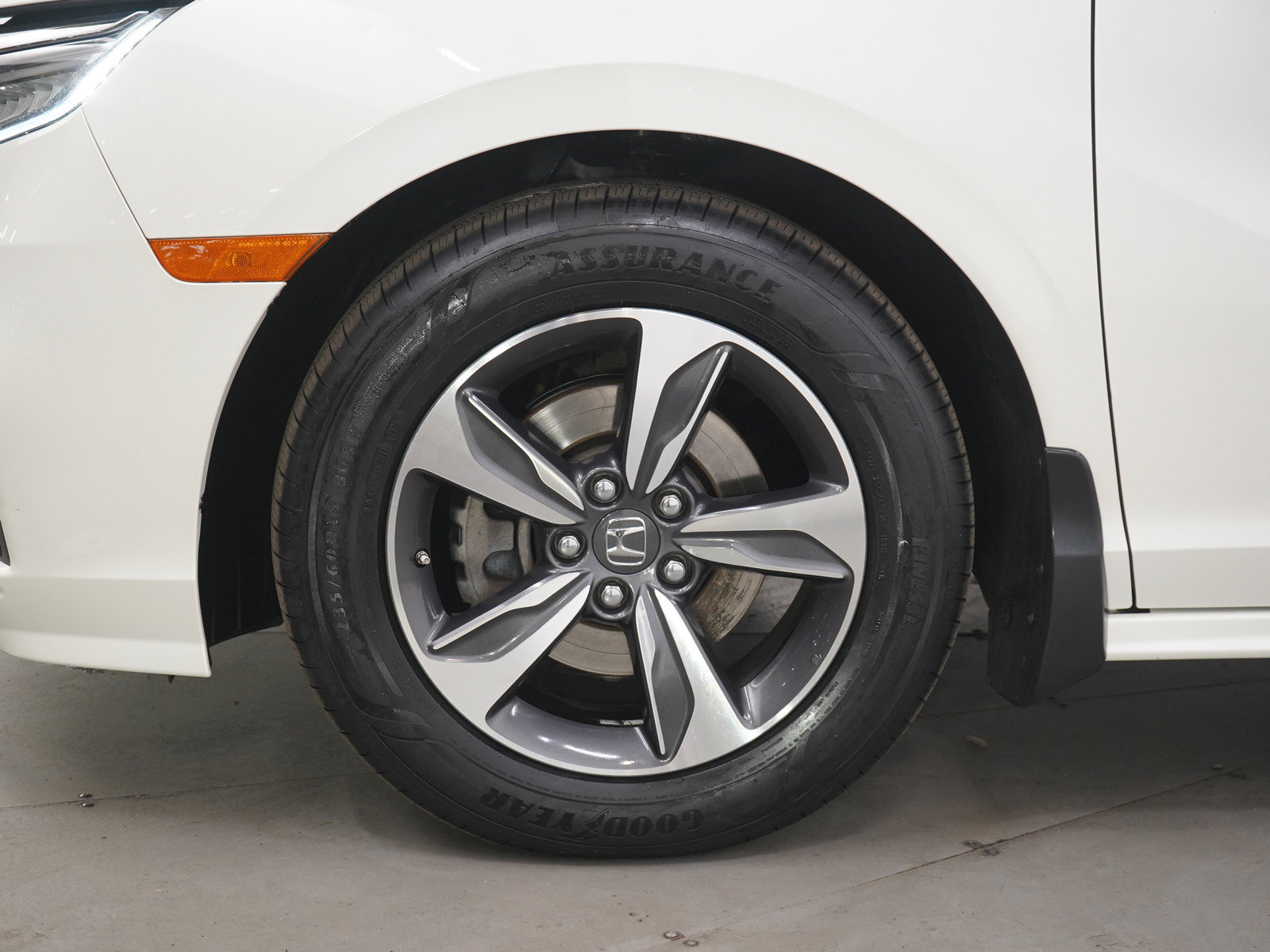 Used 2018 Honda Odyssey Touring image 34