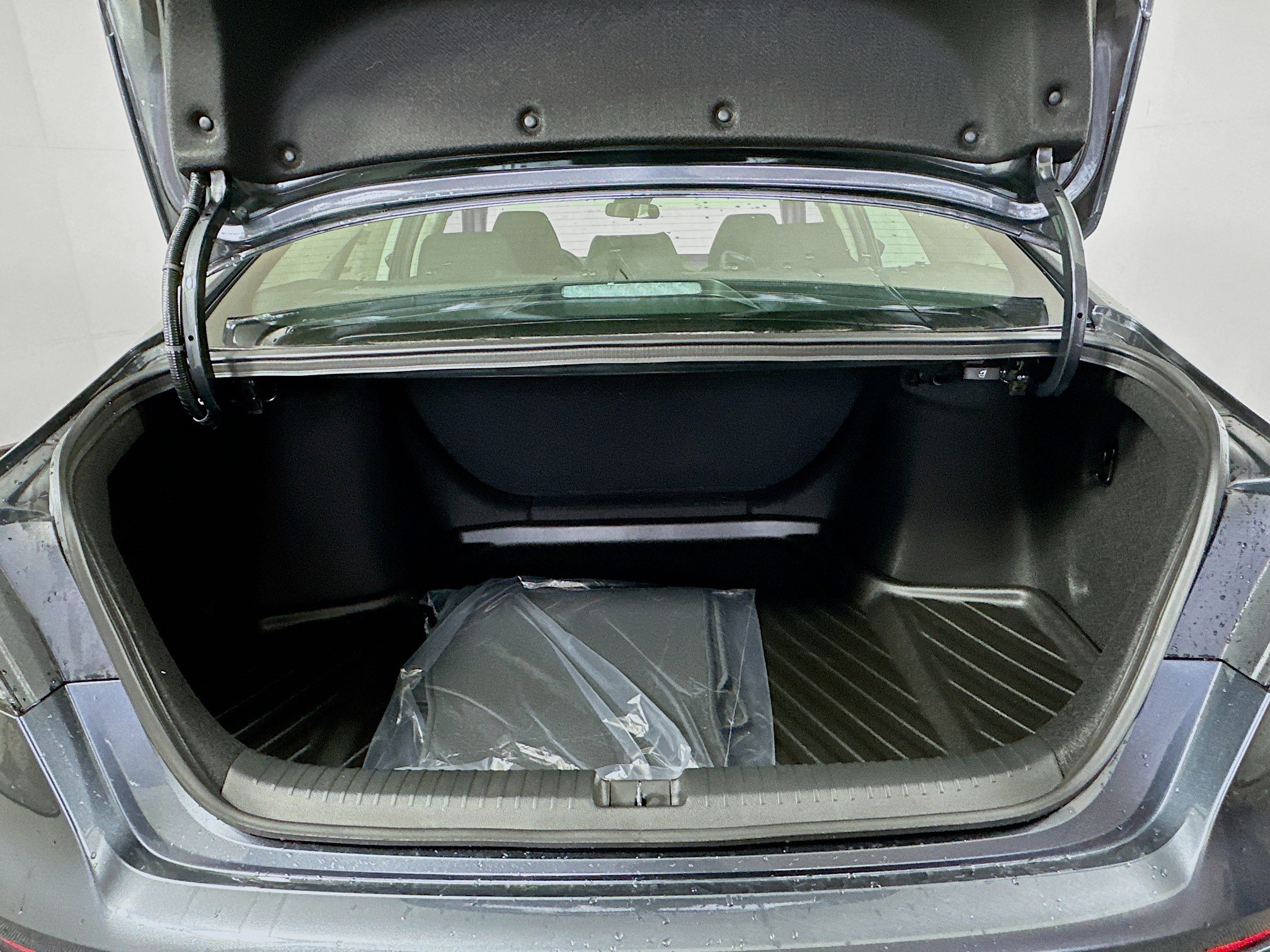 Used 2025 Honda Accord LX image 19