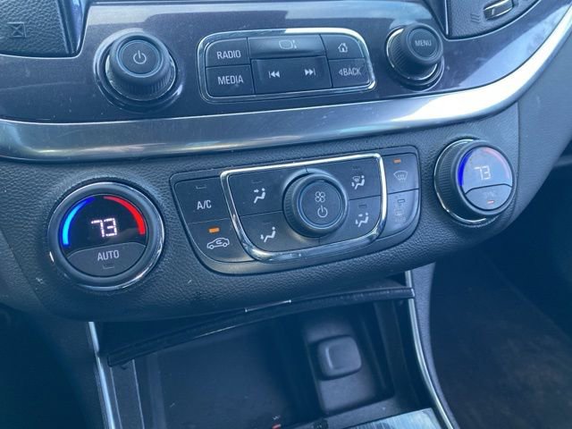 Used 2017 Chevrolet Impala LT w/ Leather Package image 19