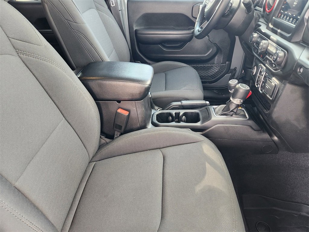 Used 2021 Jeep Gladiator Sport image 15