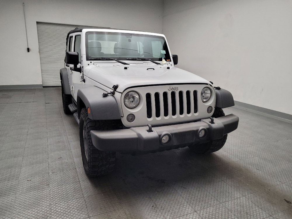 Used 2018 Jeep Wrangler Unlimited Sport w/ Connectivity Group image 14