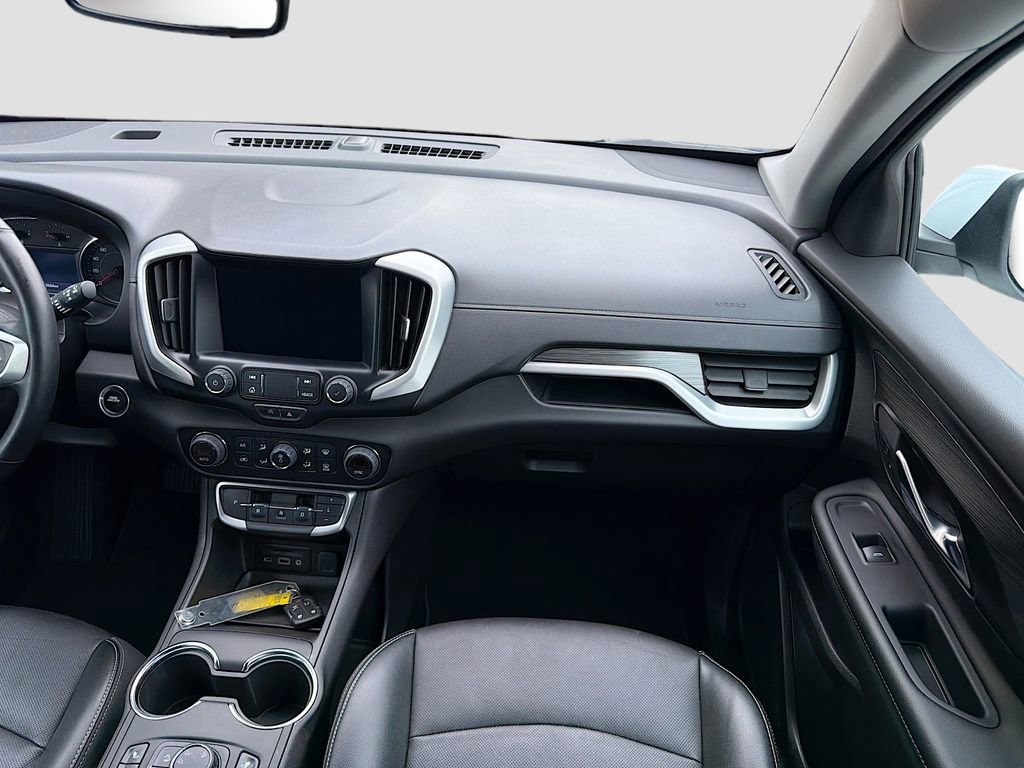 Used 2024 GMC Terrain SLT image 21