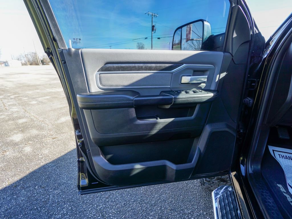 Used 2022 RAM 2500 Big Horn image 17
