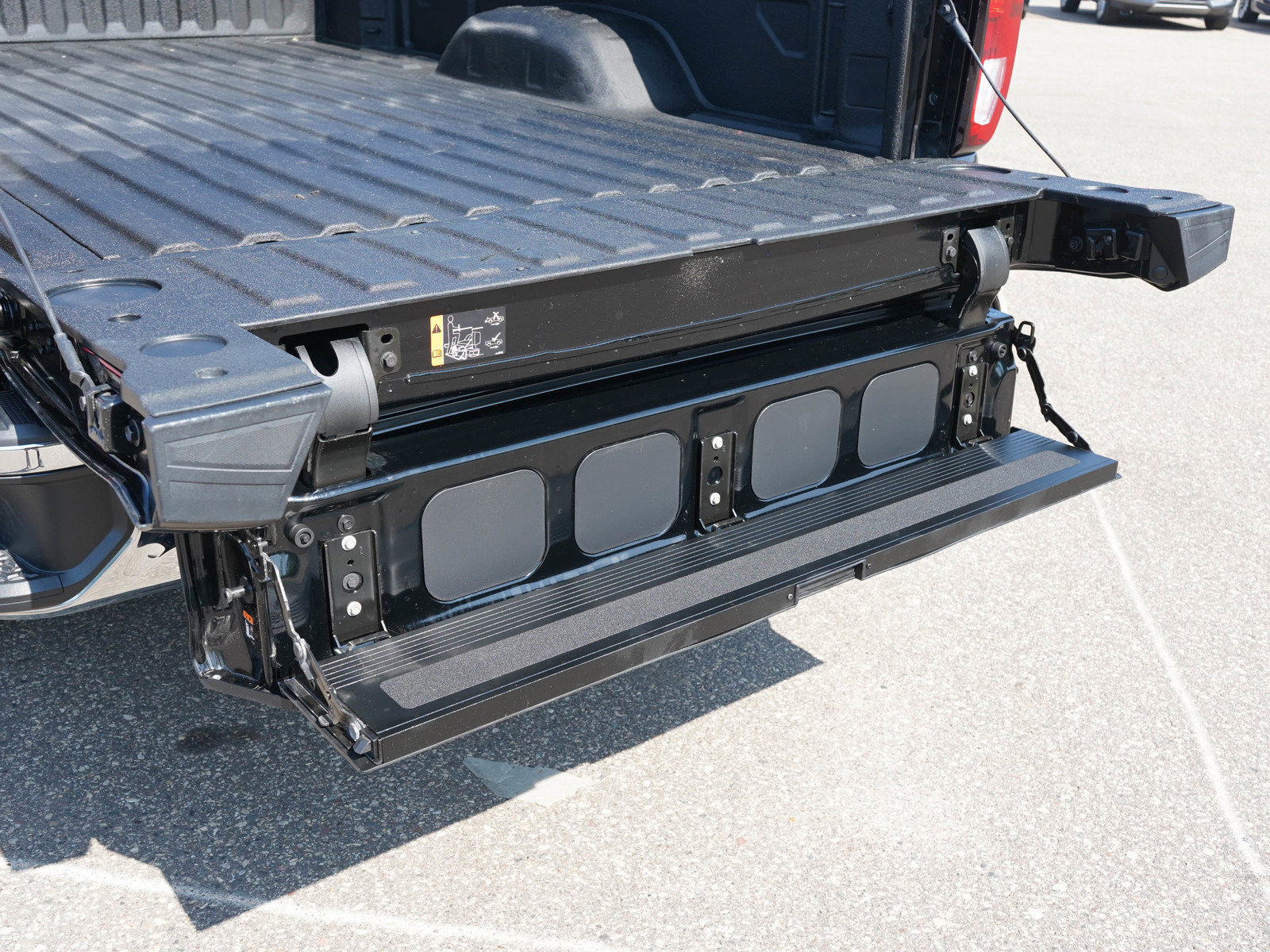 Used 2022 GMC Sierra 2500 SLE AWD/4WD image 17