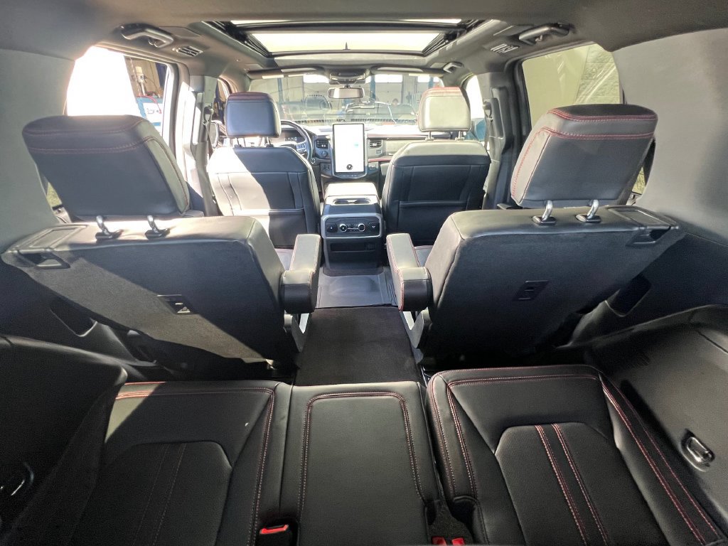 Used 2023 Ford Expedition Limited AWD/4WD image 26