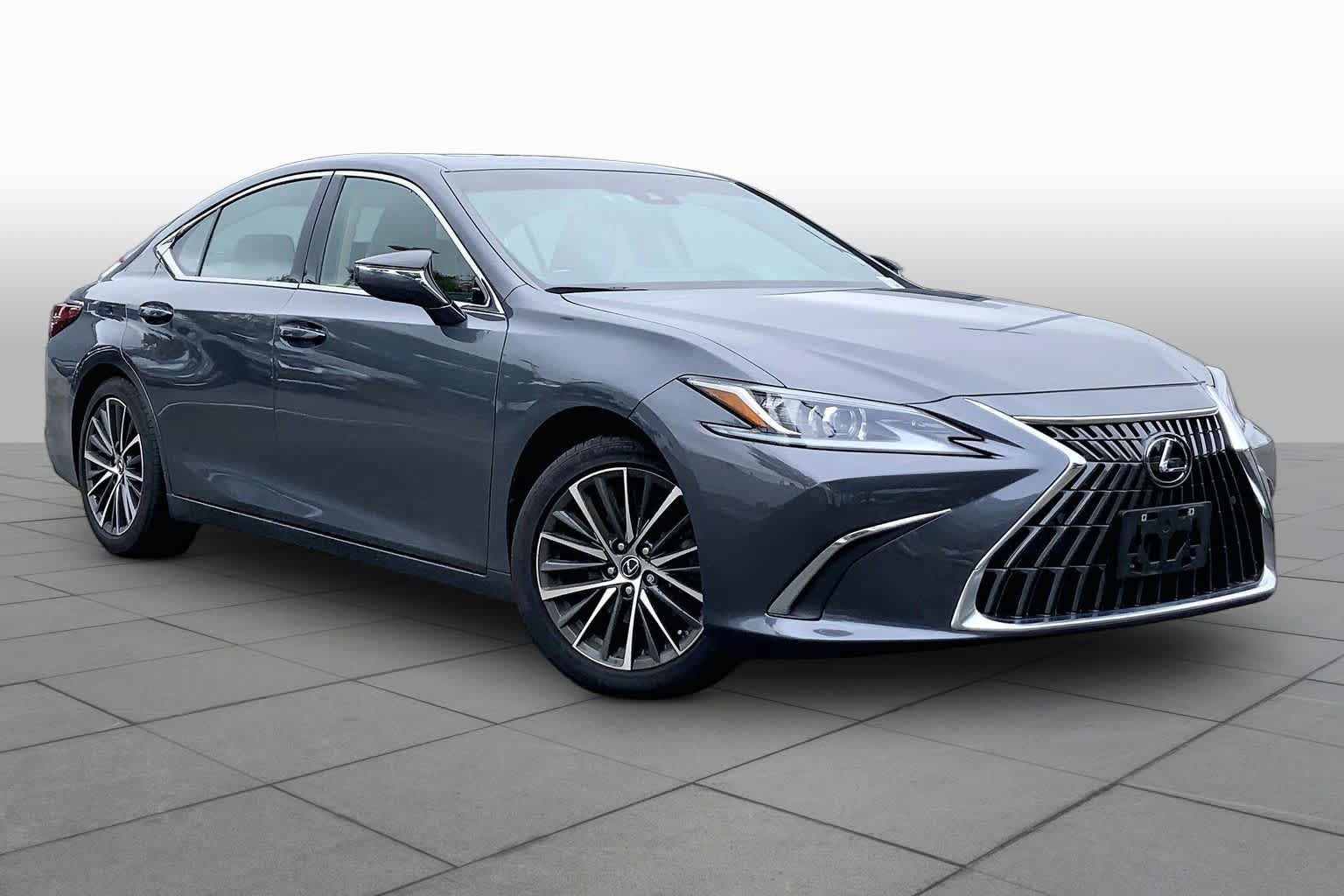 Used 2024 Lexus ES 350 w/ Premium Package FWD image 3