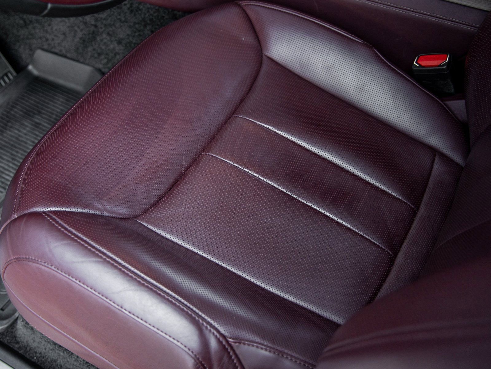 Used 2023 Land Rover Range Rover Autobiography image 19