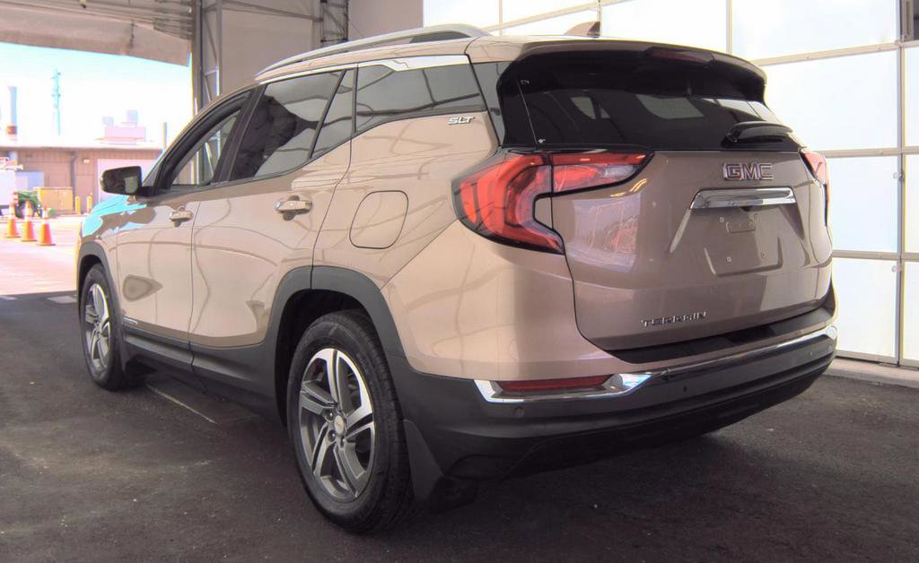 Used 2018 GMC Terrain SLT w/ Preferred Package FWD image 5