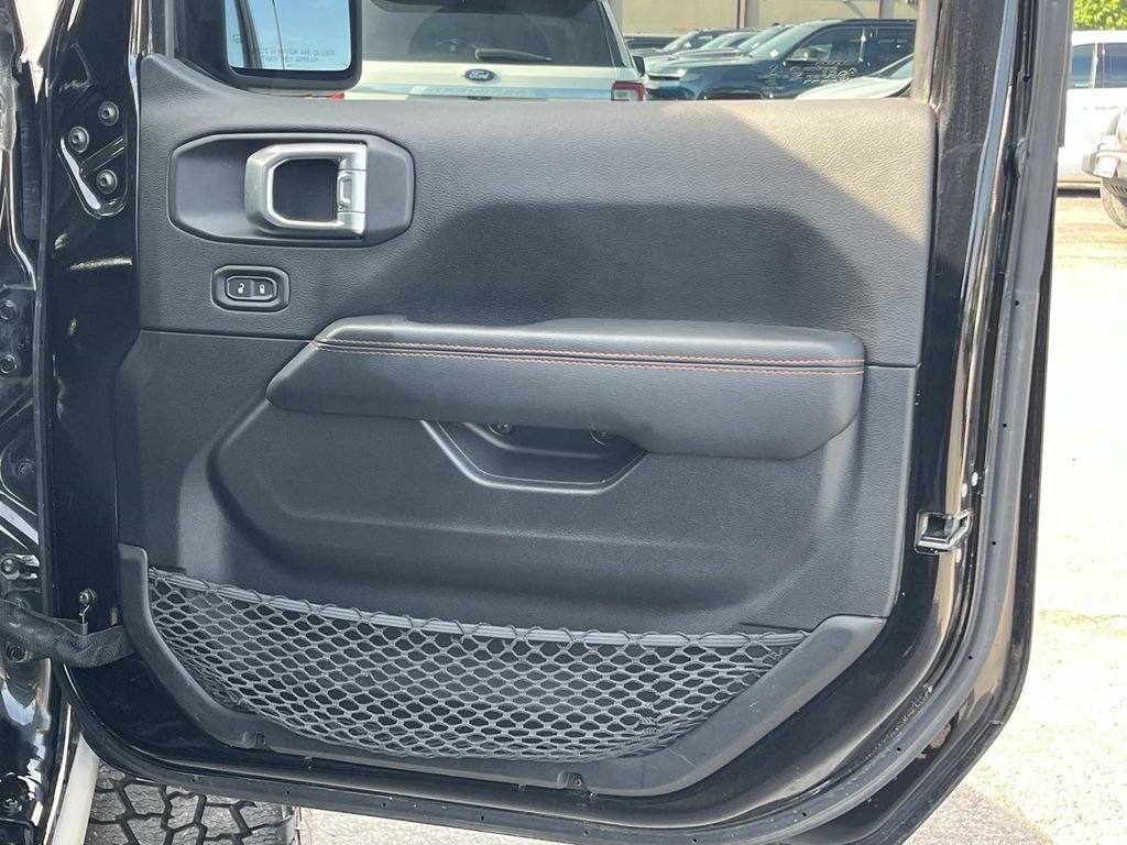 Used 2021 Jeep Gladiator Mojave AWD/4WD image 19