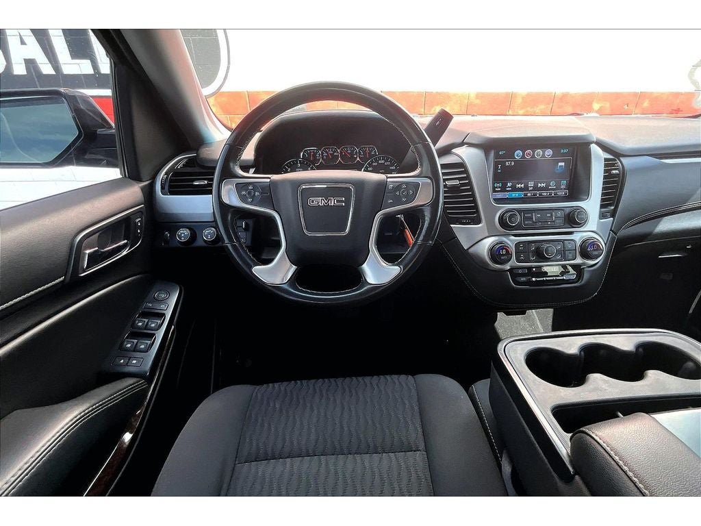 Used 2018 GMC Yukon SLE w/ HD Trailering Package AWD/4WD image 6
