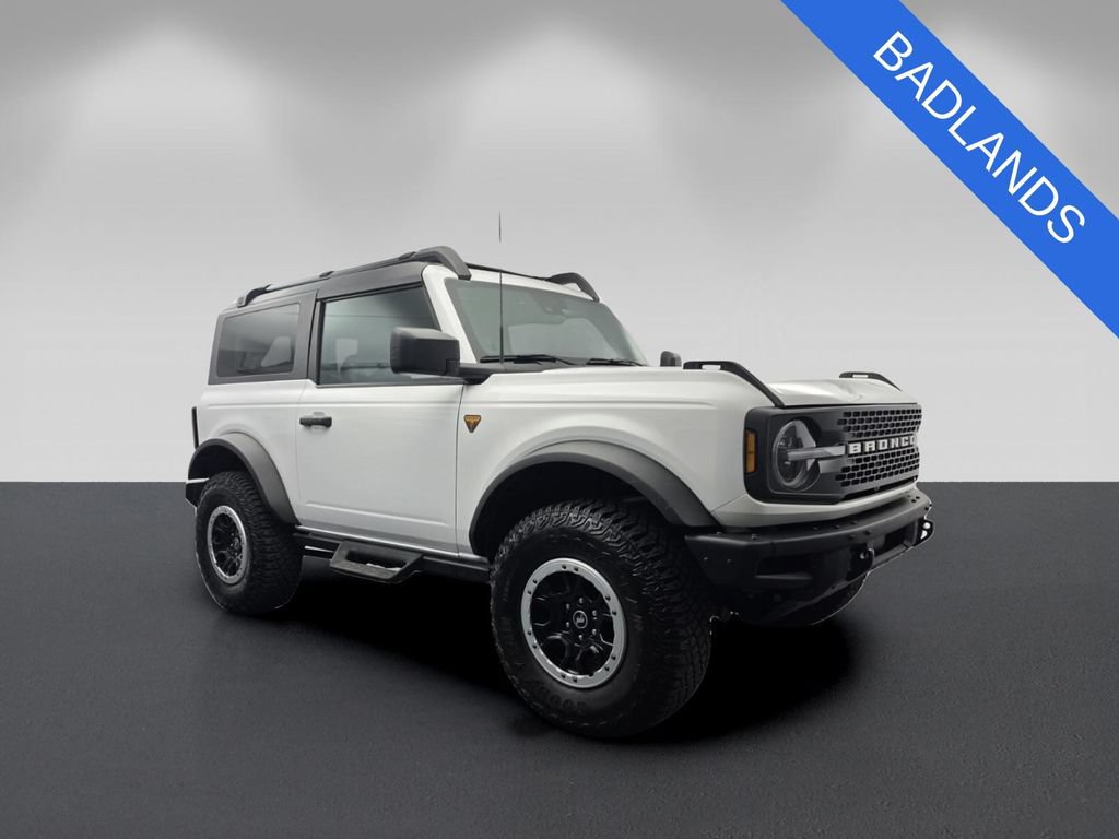 Used 2024 Ford Bronco Badlands w/ Sasquatch Package AWD/4WD video 1