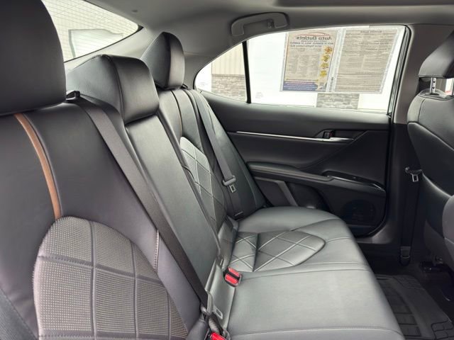 Used 2019 Toyota Camry XLE w/ Driver Assist Package image 14