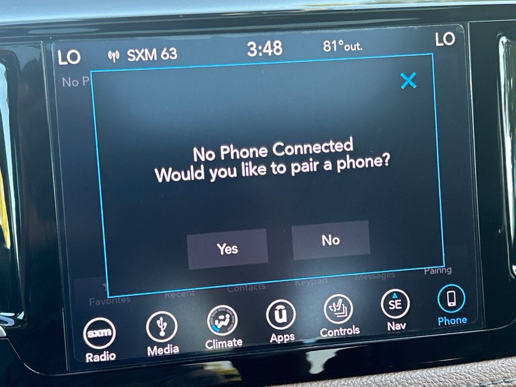 Used 2019 Chrysler Pacifica Limited w/ Advanced Safetytec Group FWD image 41