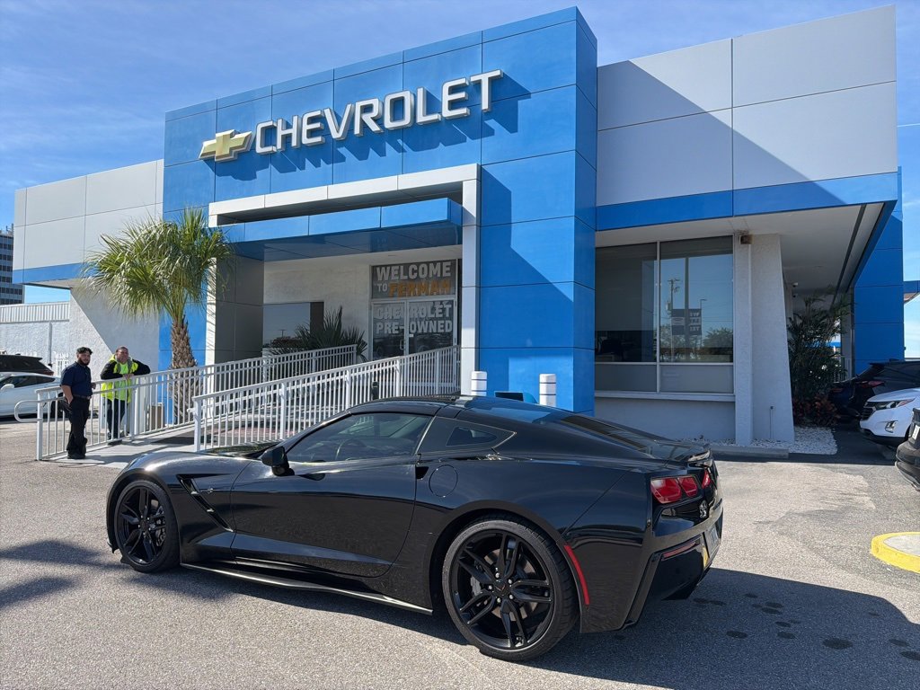 Used 2018 Chevrolet Corvette 1LT w/ Carbon Flash Badge Package image 11