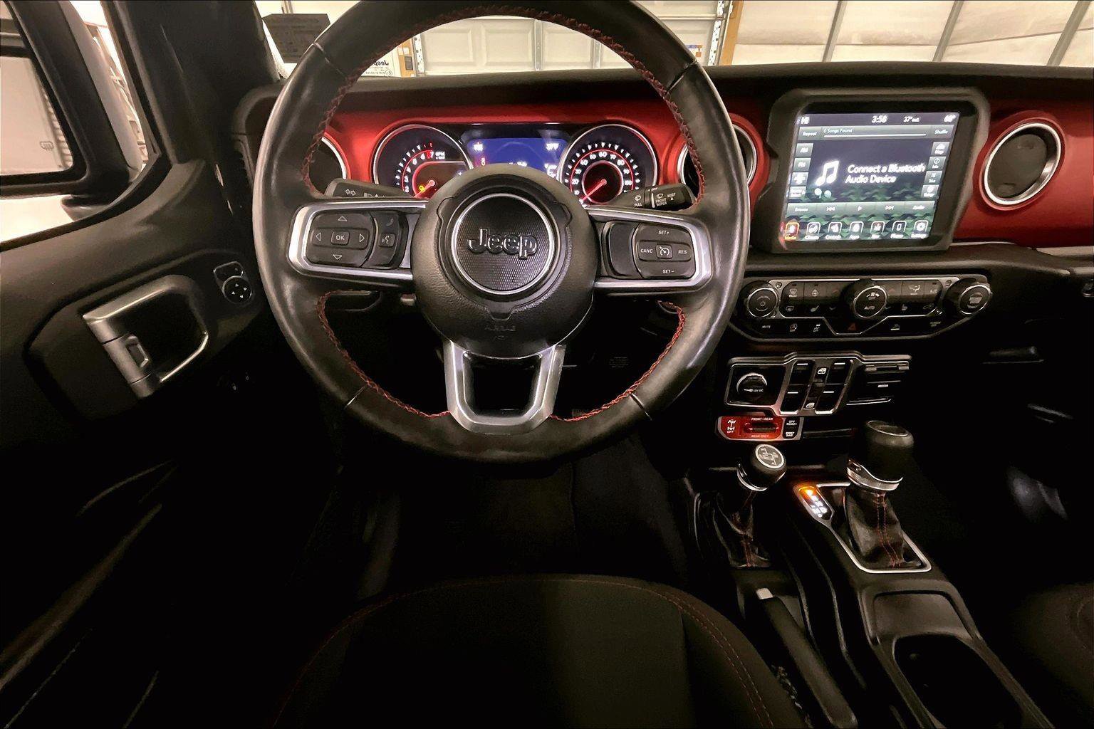 Used 2021 Jeep Gladiator Rubicon image 5