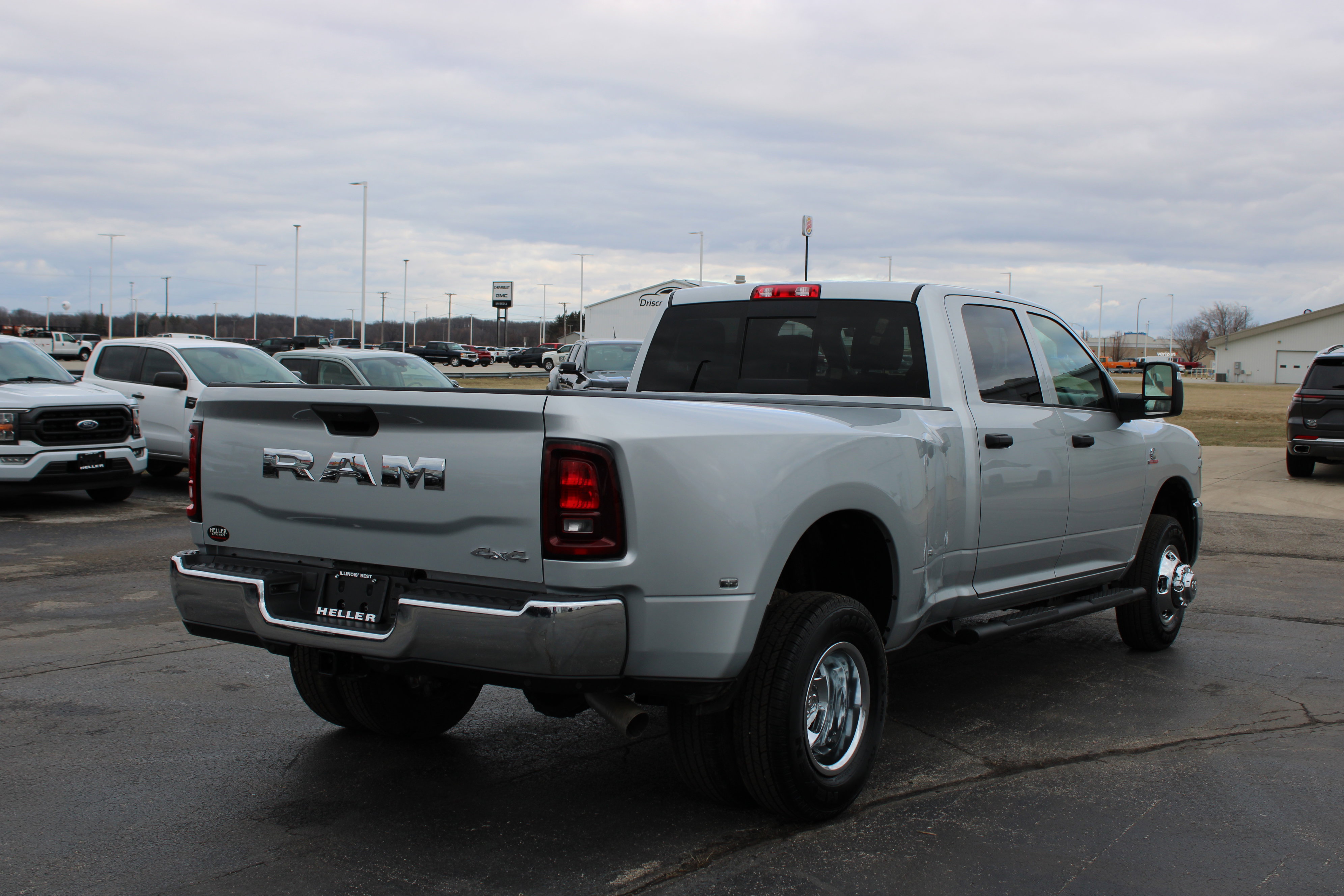 New 2026 RAM 3500 Tradesman image 8