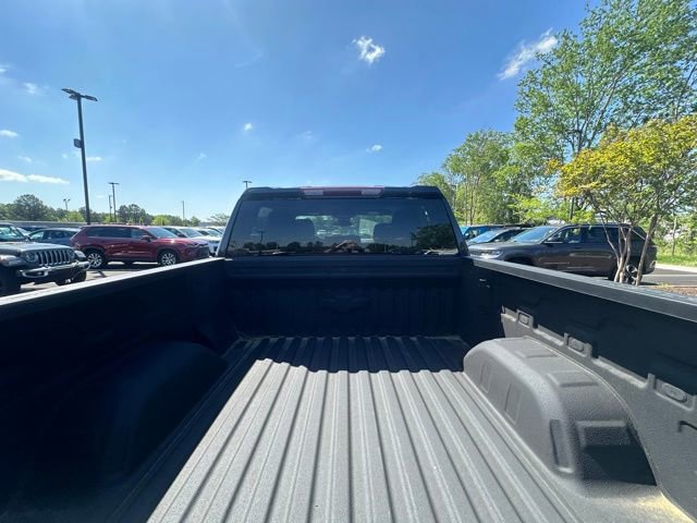 Used 2022 Chevrolet Silverado 1500 RST AWD/4WD image 16
