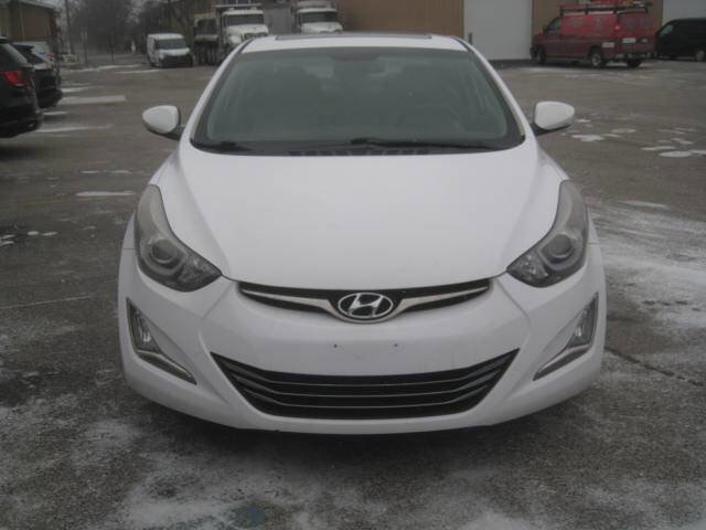 Used 2015 Hyundai Elantra Sport image 2