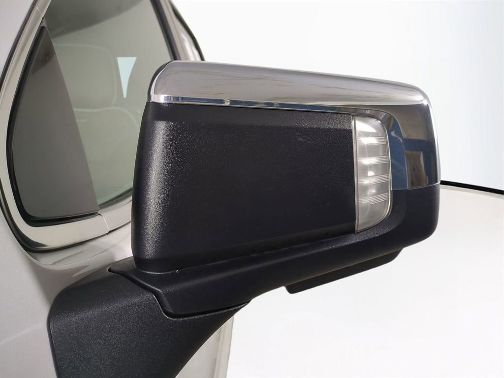 Used 2022 GMC Sierra 1500 Denali Ultimate image 12