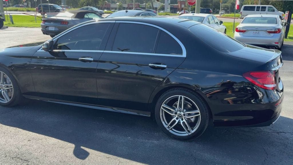 Used 2018 Mercedes-Benz E 300 image 6
