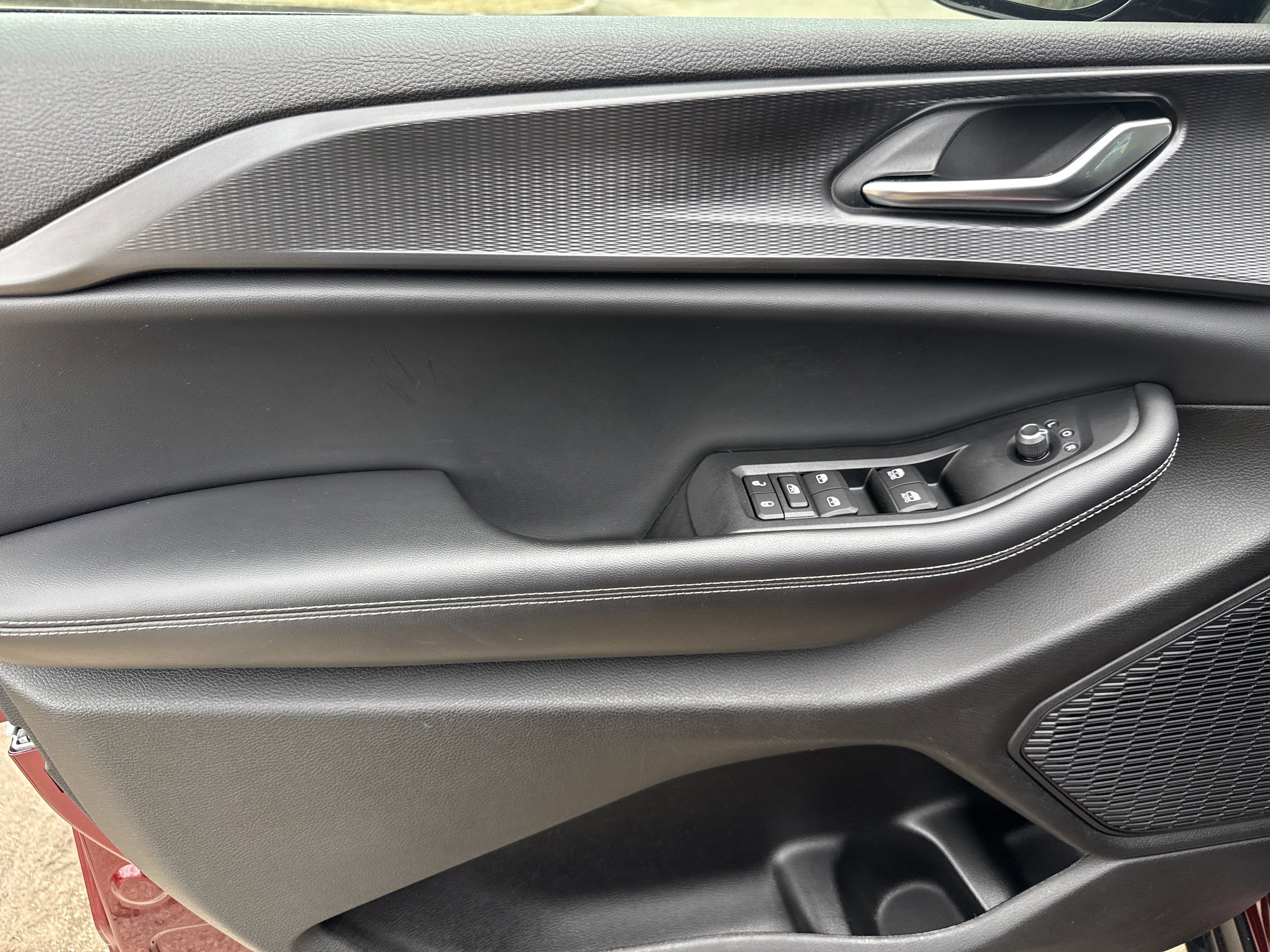 Used 2023 Jeep Grand Cherokee L Laredo image 10