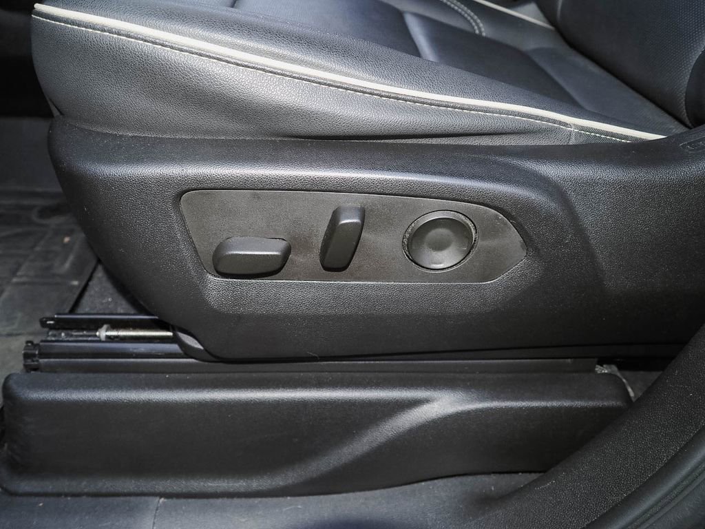 Used 2023 Chevrolet Tahoe Premier image 25