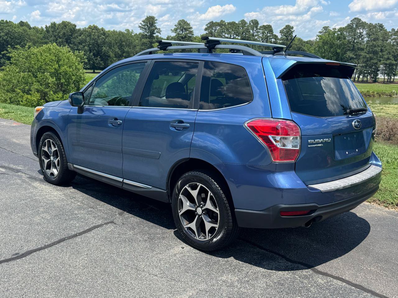 Used 2015 Subaru Forester 2.0XT Touring w/ Eyesight & Navigation System AWD/4WD image 10
