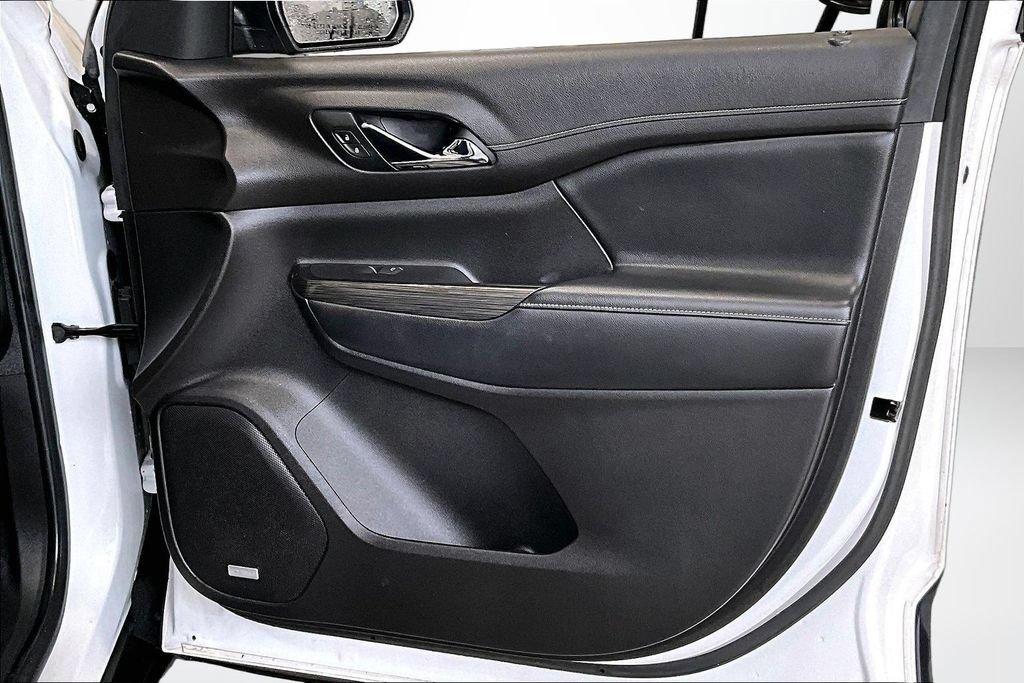 Used 2019 GMC Acadia SLT AWD/4WD image 29