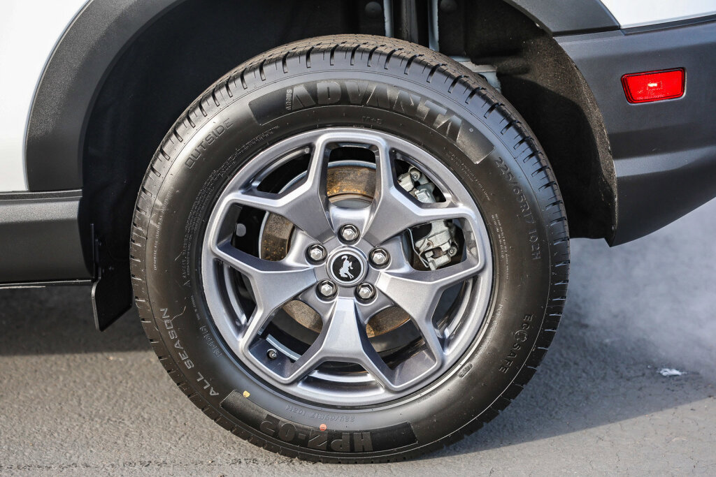 Used 2023 Ford Bronco Sport Badlands w/ Premium Package image 28