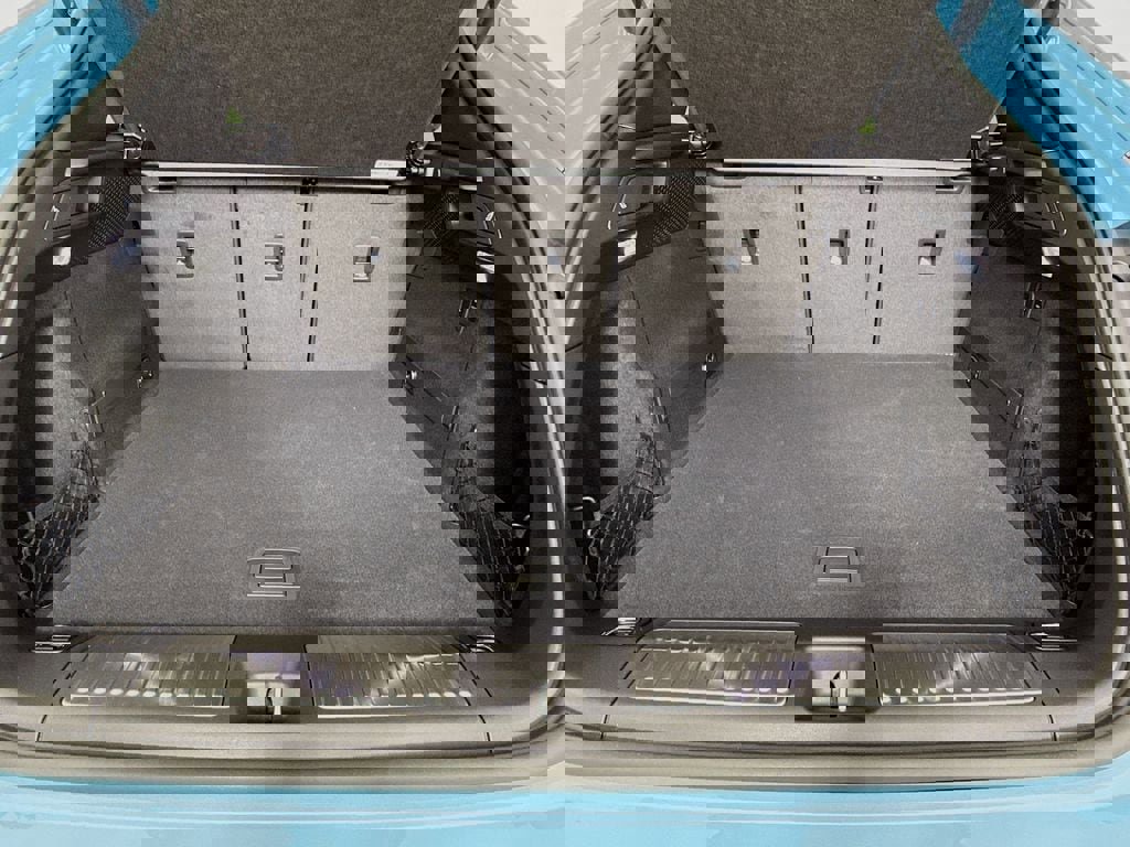 New 2026 Porsche Macan Electric image 29