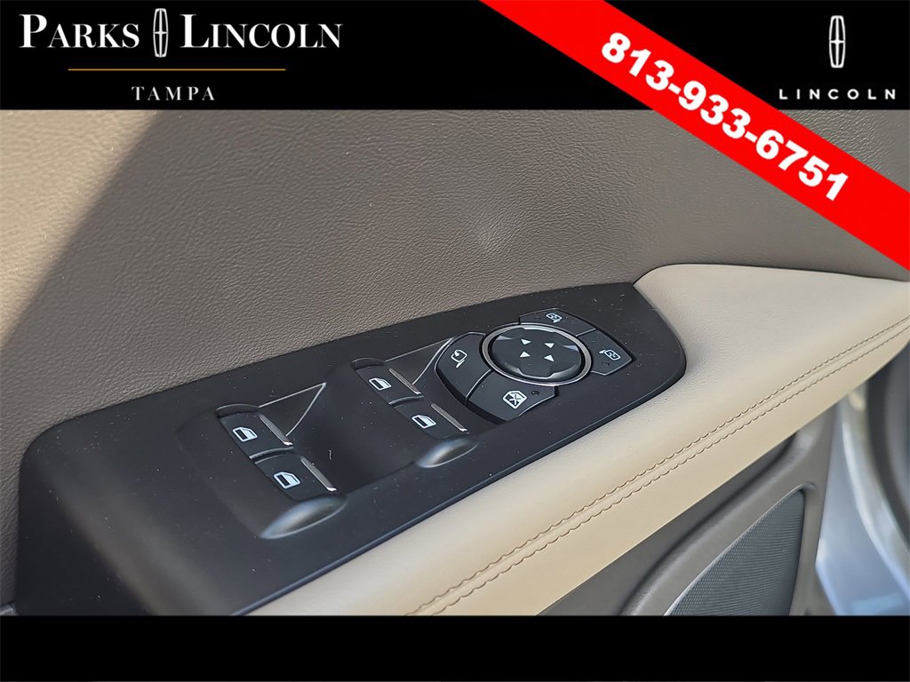 Certified 2022 Lincoln Nautilus Reserve image 17