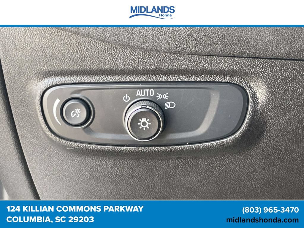 Used 2024 Chevrolet Equinox RS FWD image 18
