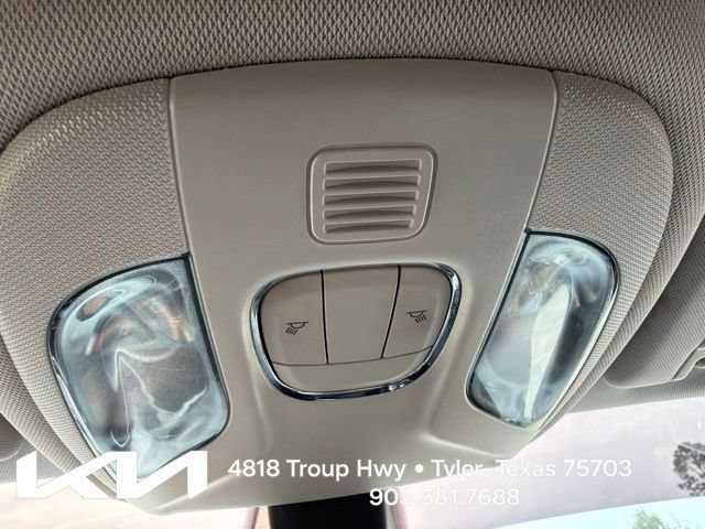 Used 2018 Jeep Compass Sport w/ Tech Group FWD image 21