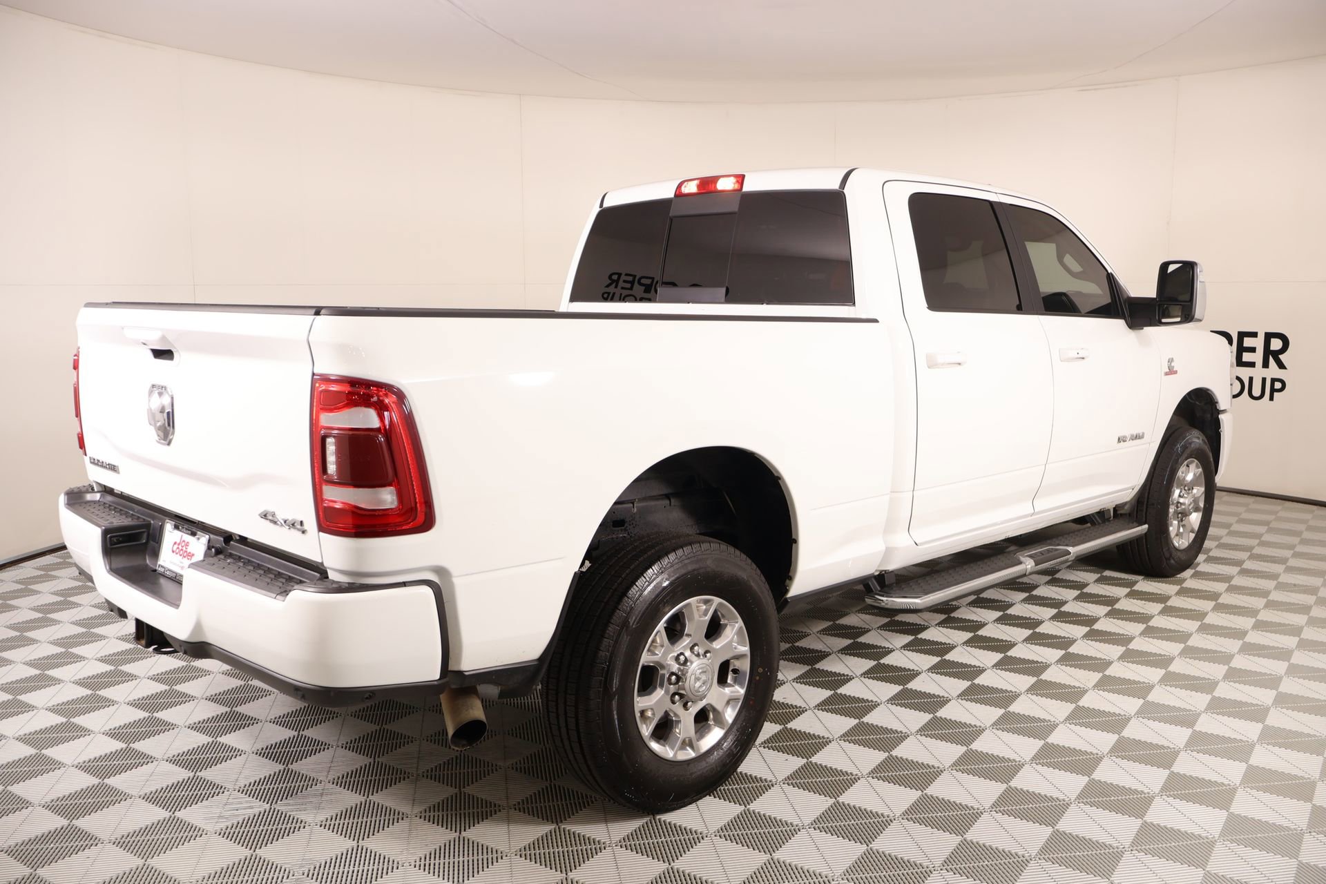 Used 2024 RAM 2500 Laramie AWD/4WD image 21