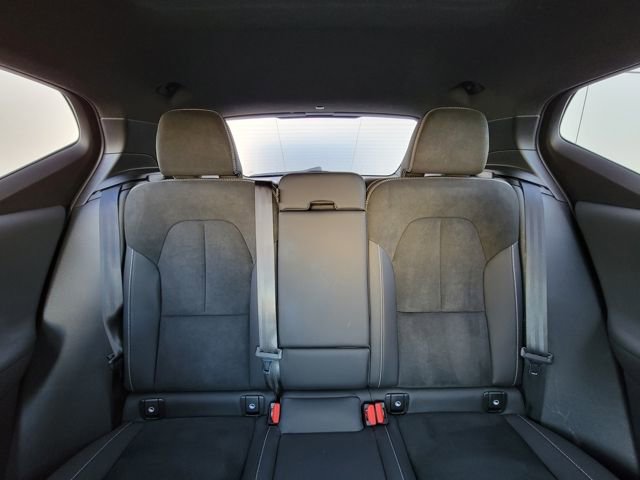 Used 2023 Volvo XC40 Recharge Ultimate image 24