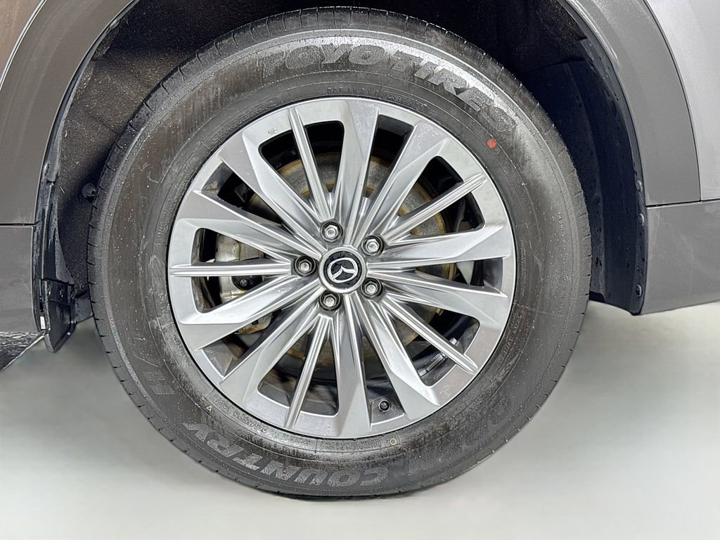 Used 2024 MAZDA CX-90 Plug-In Hybrid w/ Preferred image 11