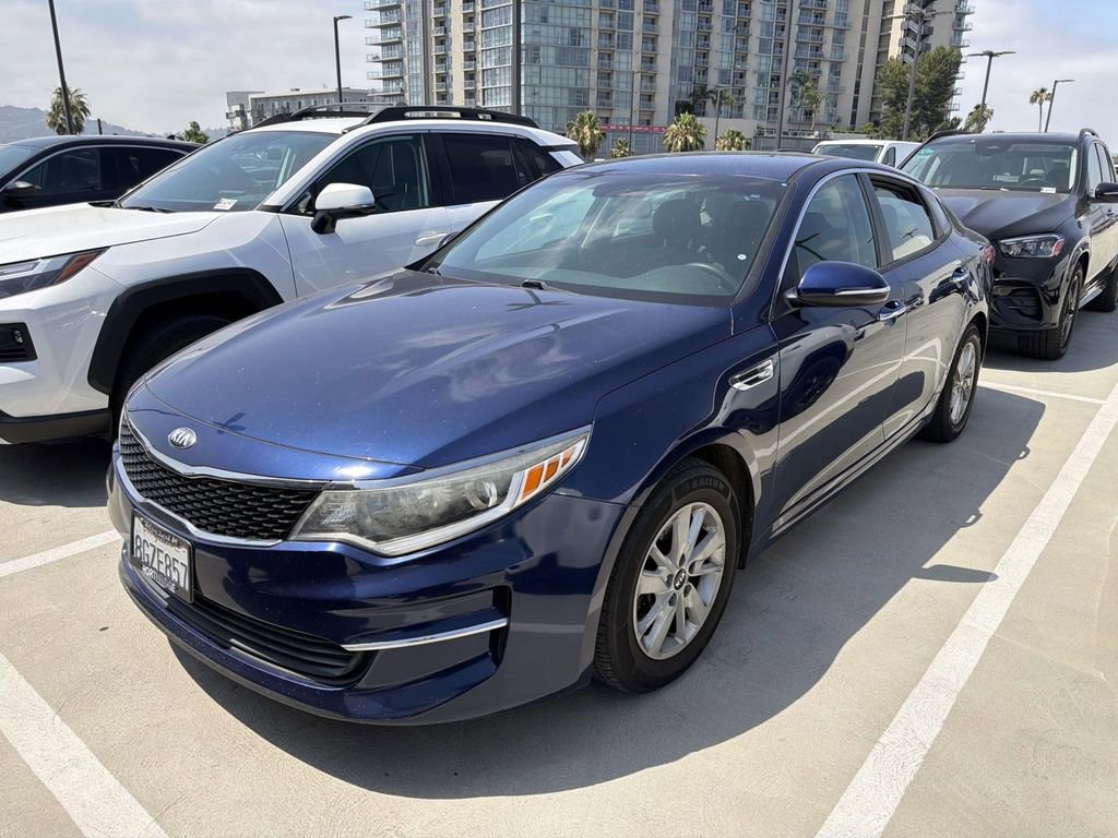 Used 2018 Kia Optima LX FWD image 12