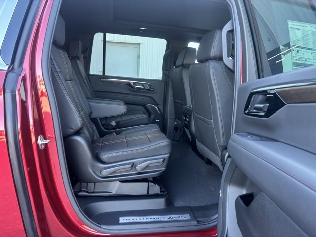 New 2026 Chevrolet Suburban High Country image 20