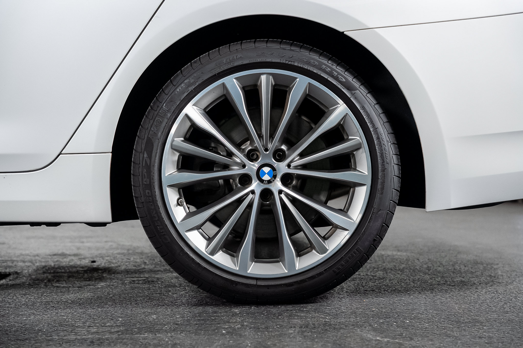Used 2021 BMW 540i xDrive w/ Premium Package AWD/4WD image 17