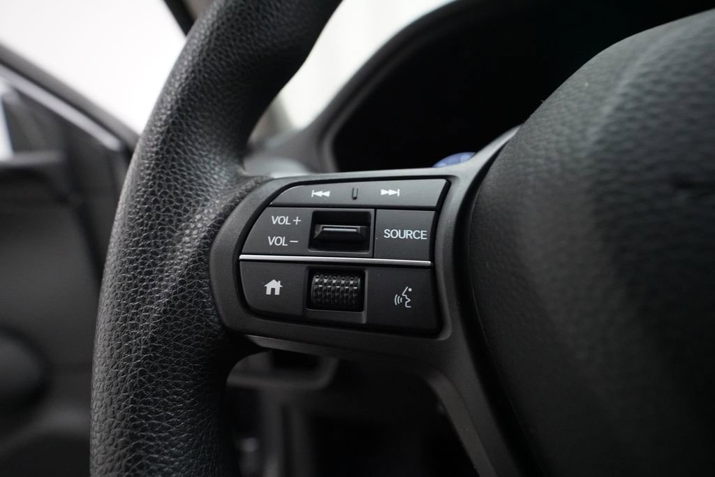 Used 2023 Honda HR-V LX image 17