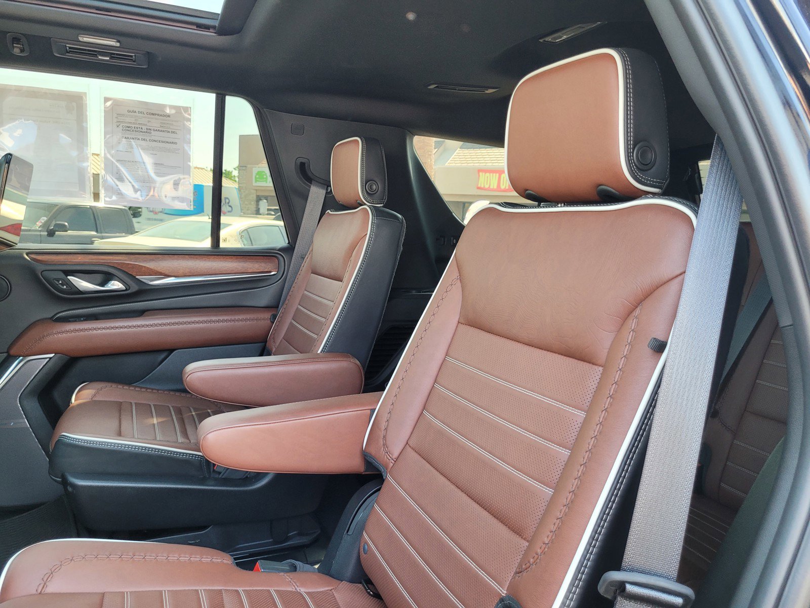 Used 2024 GMC Yukon Denali Ultimate image 13