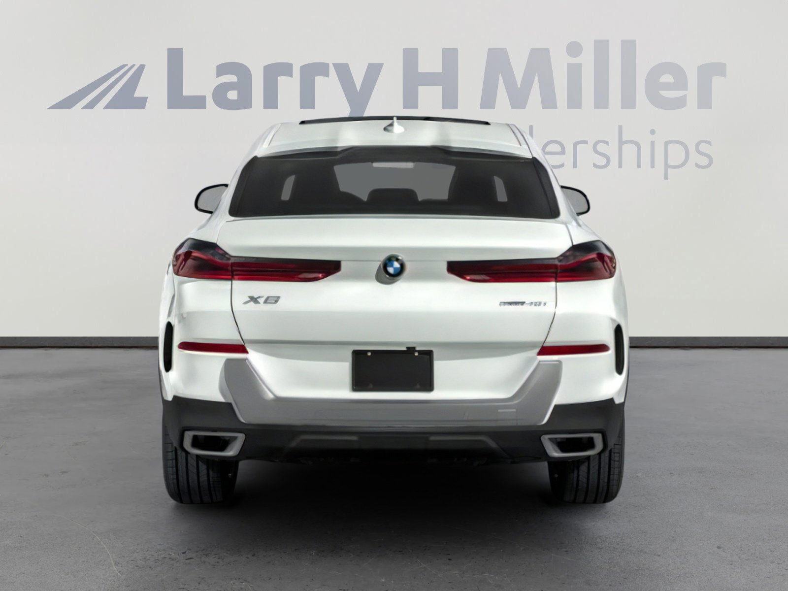 Used 2023 BMW X6 xDrive40i w/ M Sport Package AWD/4WD image 8