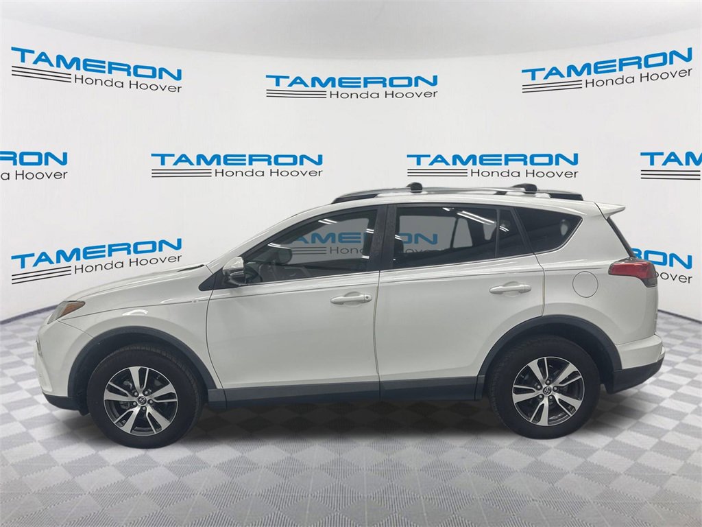 Used 2017 Toyota RAV4 XLE image 2