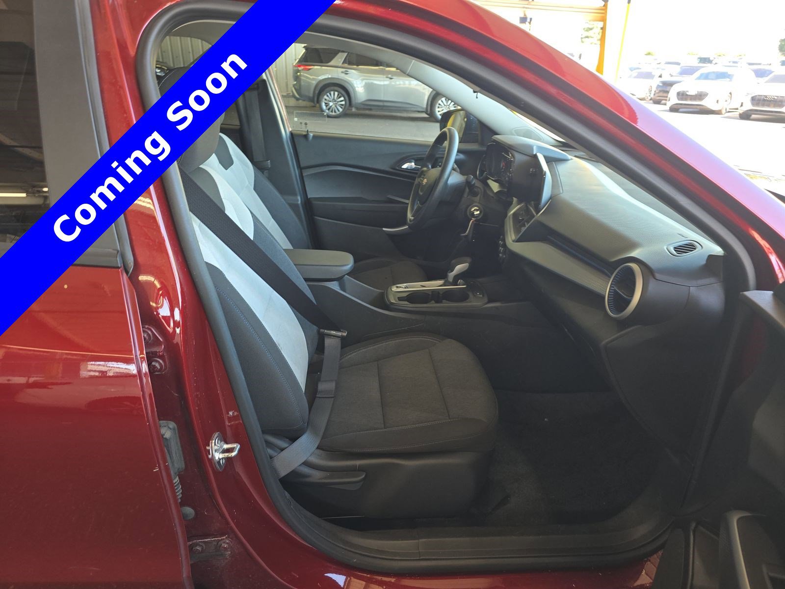 Used 2024 Chevrolet Trax LS image 10