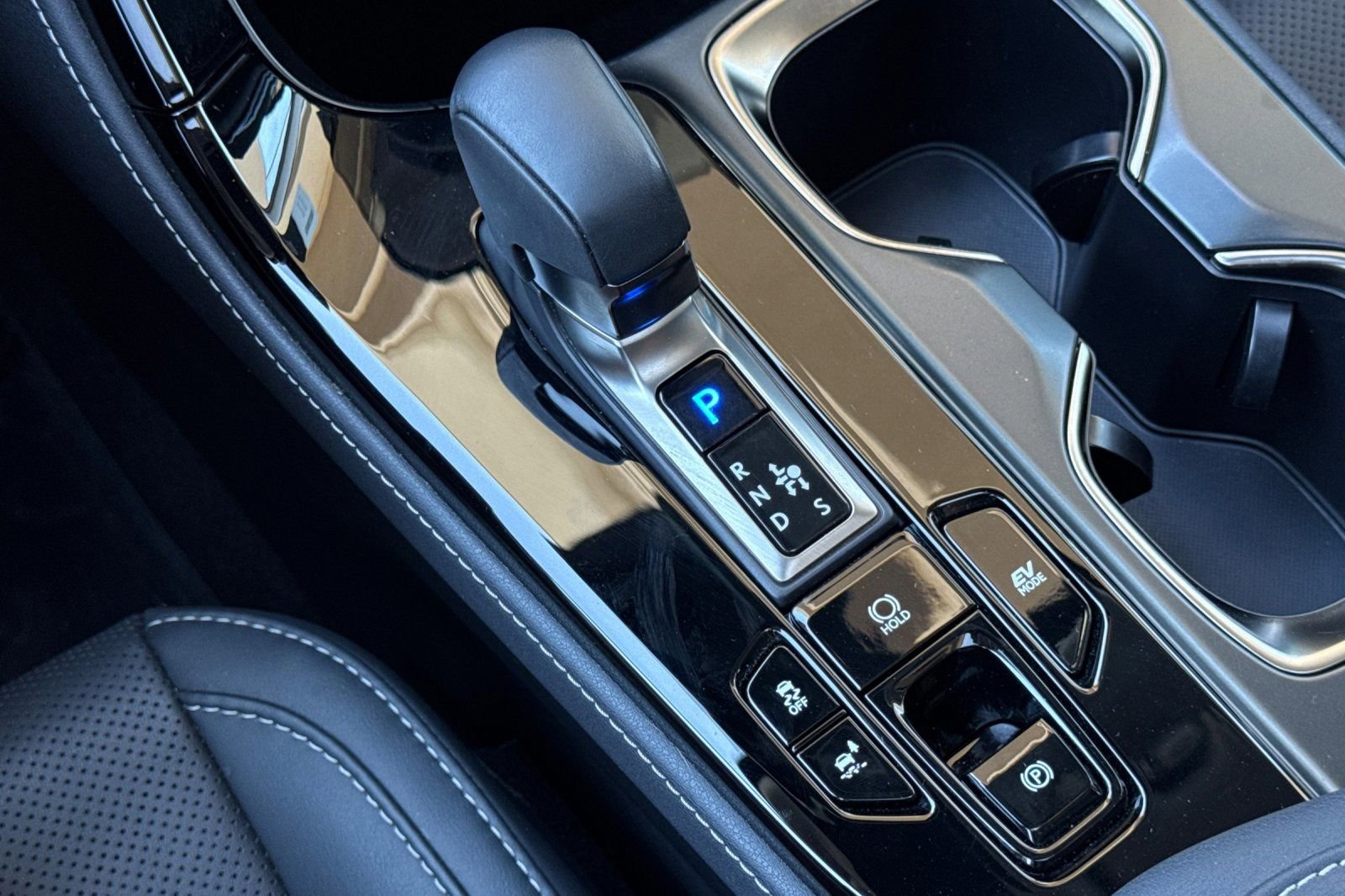 Certified 2024 Lexus NX 350h AWD image 25