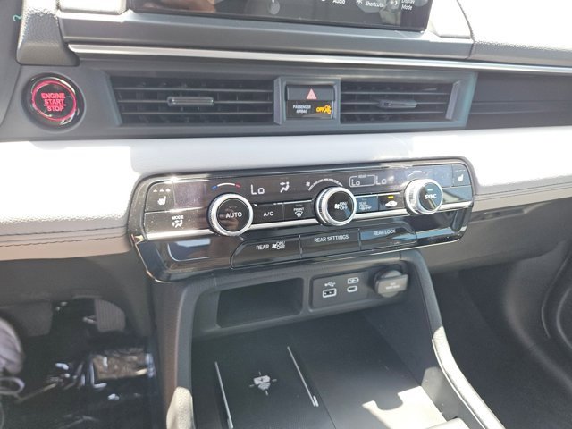 New 2025 Honda Pilot Touring image 38