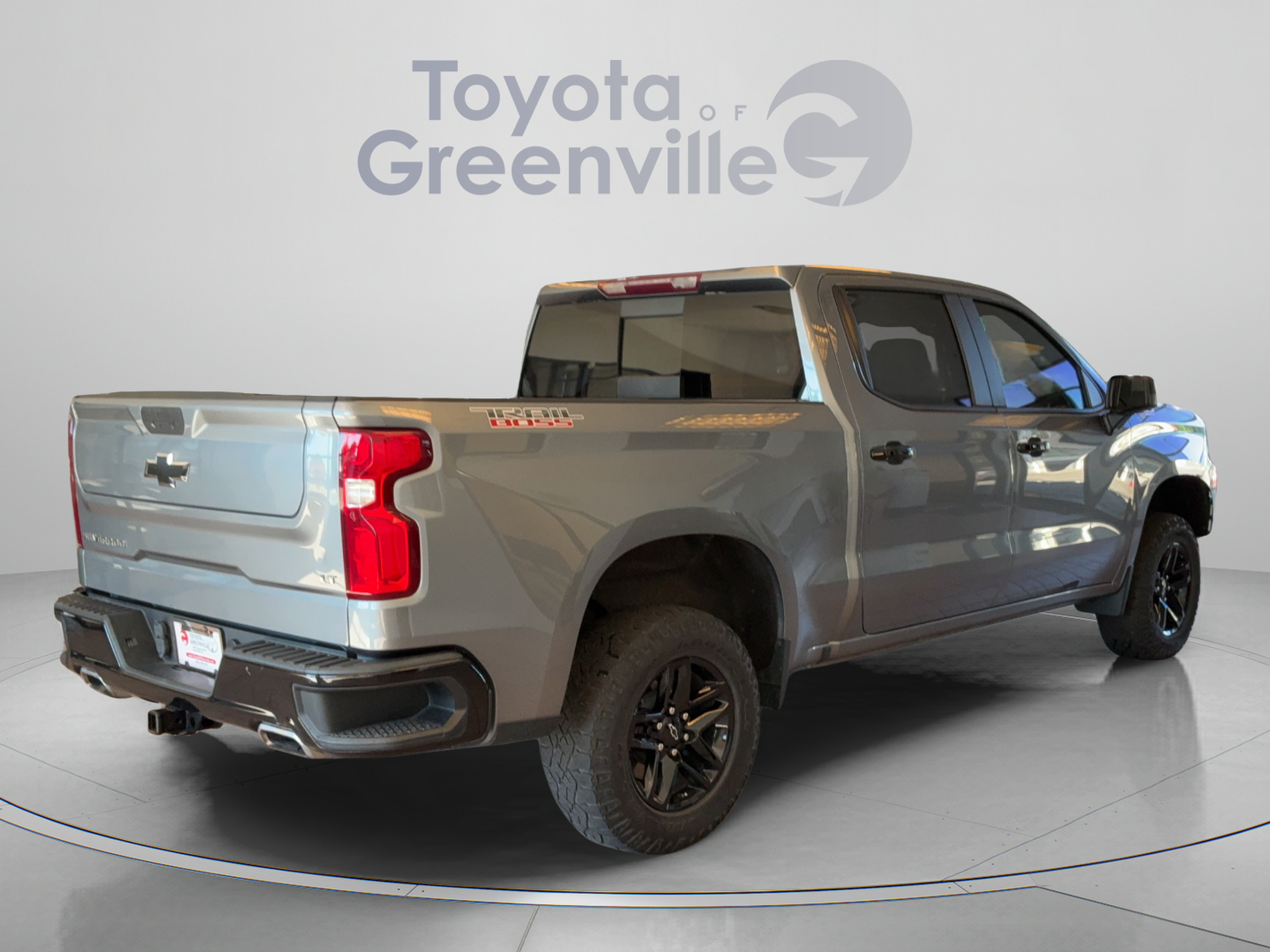 Used 2022 Chevrolet Silverado 1500 LT Trail Boss w/ Convenience Package II AWD/4WD image 6